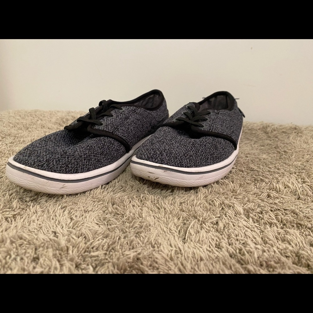 Under Armour Sneakers